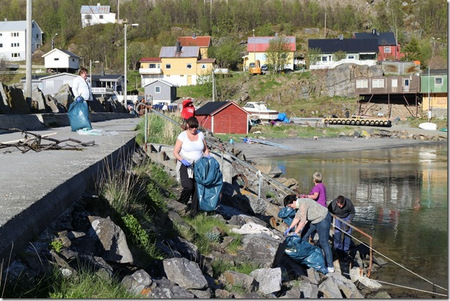 Dugnad på moloen